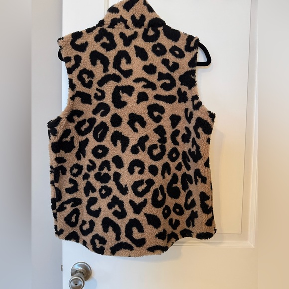 NWT Mudpie Leopard Vest size Medium - Picture 4 of 6